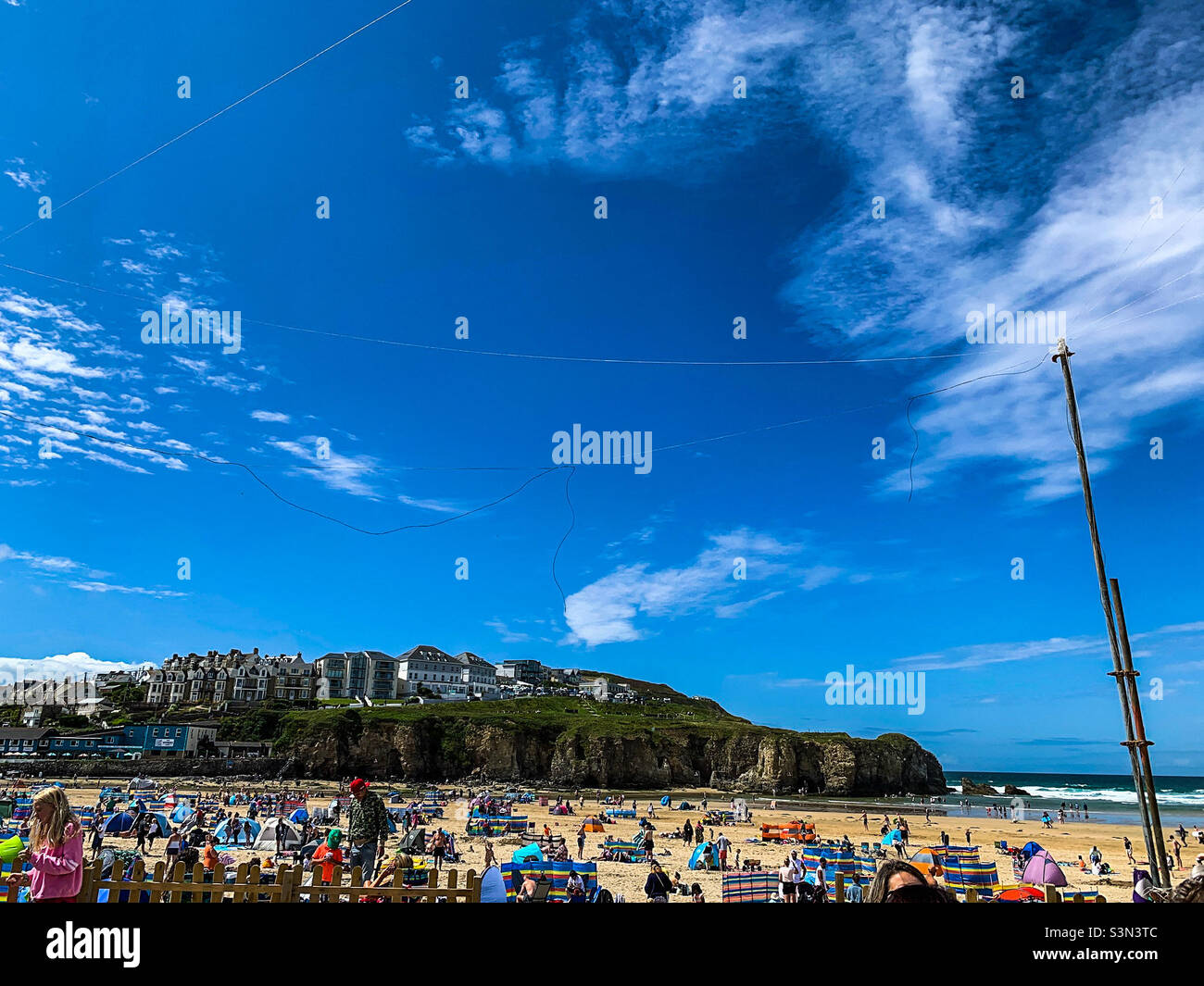 Spiaggia di Perranporth in Cornovaglia in estate Foto Stock