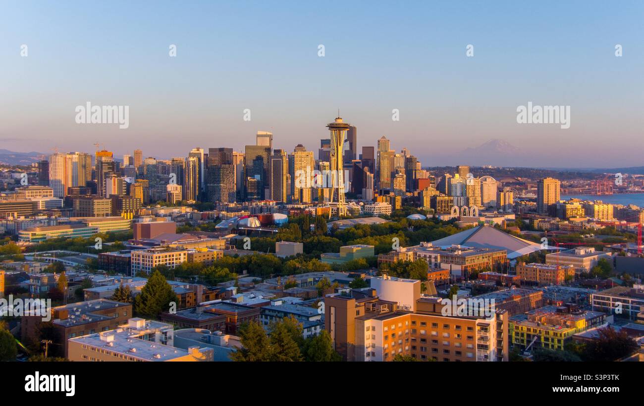 Seattle al tramonto - Immagine stock catturata con smartphone
