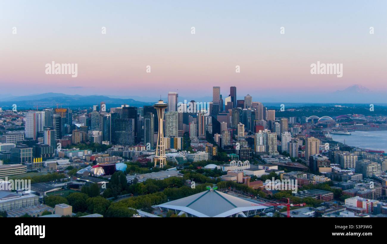 Seattle, Washington al tramonto - Immagine stock catturata con smartphone