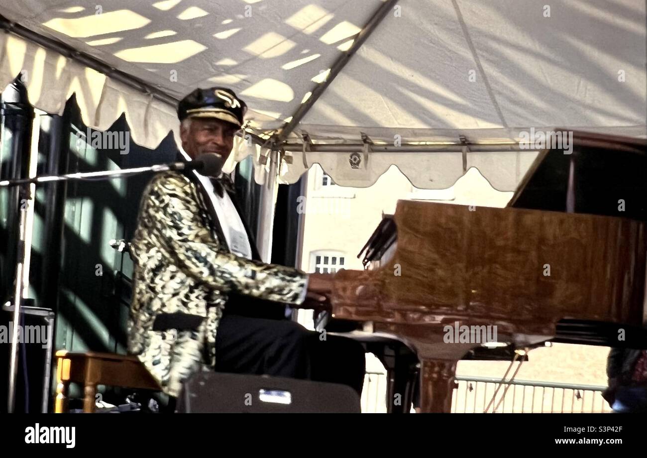 Pianista al Lowell Folk Festival Charles Brown Foto Stock