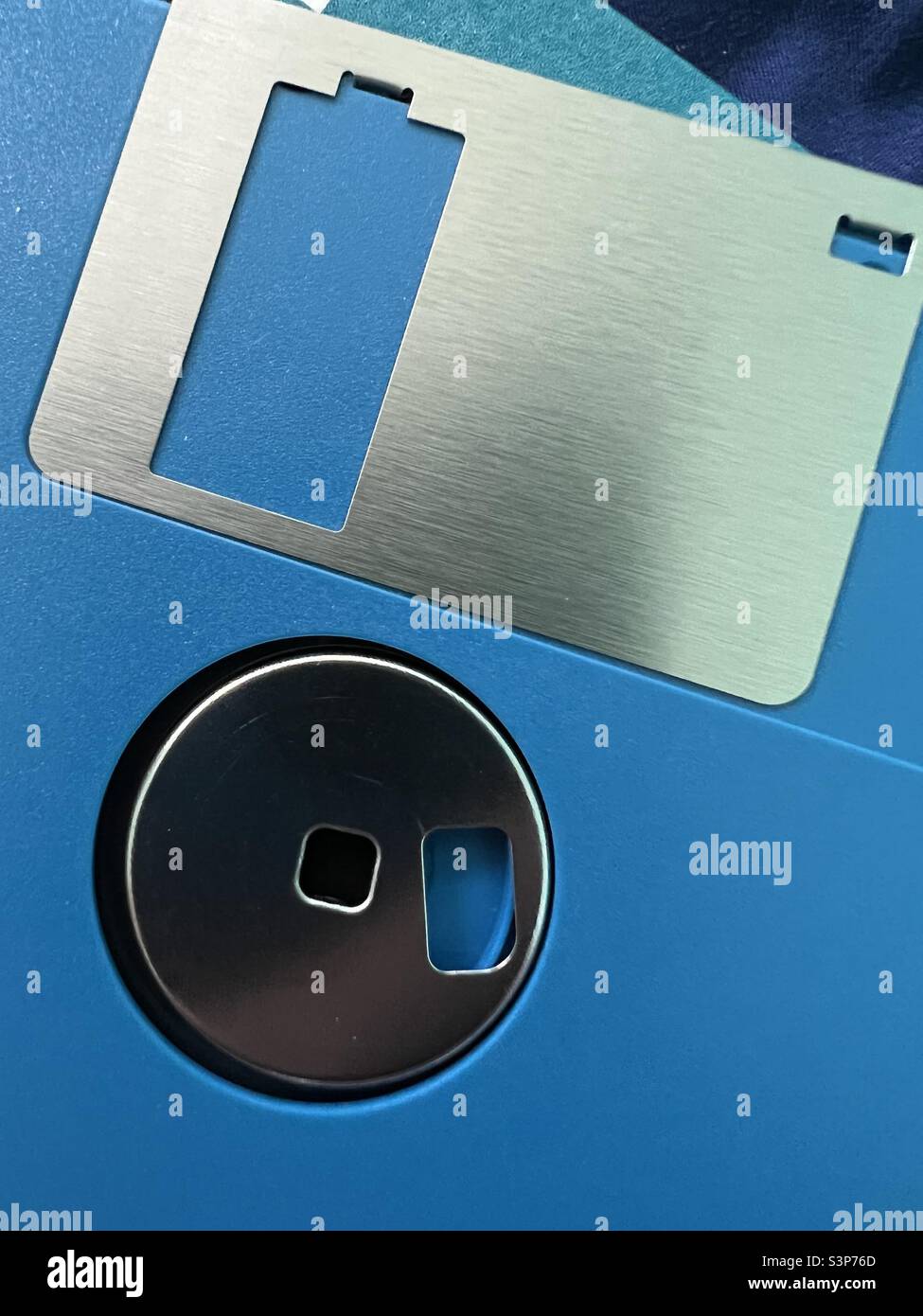 Tecnologia obsoleta per l'elaborazione di dischi floppy vintage Foto Stock