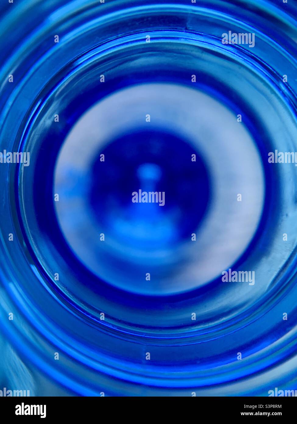 Cerchi astratti di colore blu Foto Stock