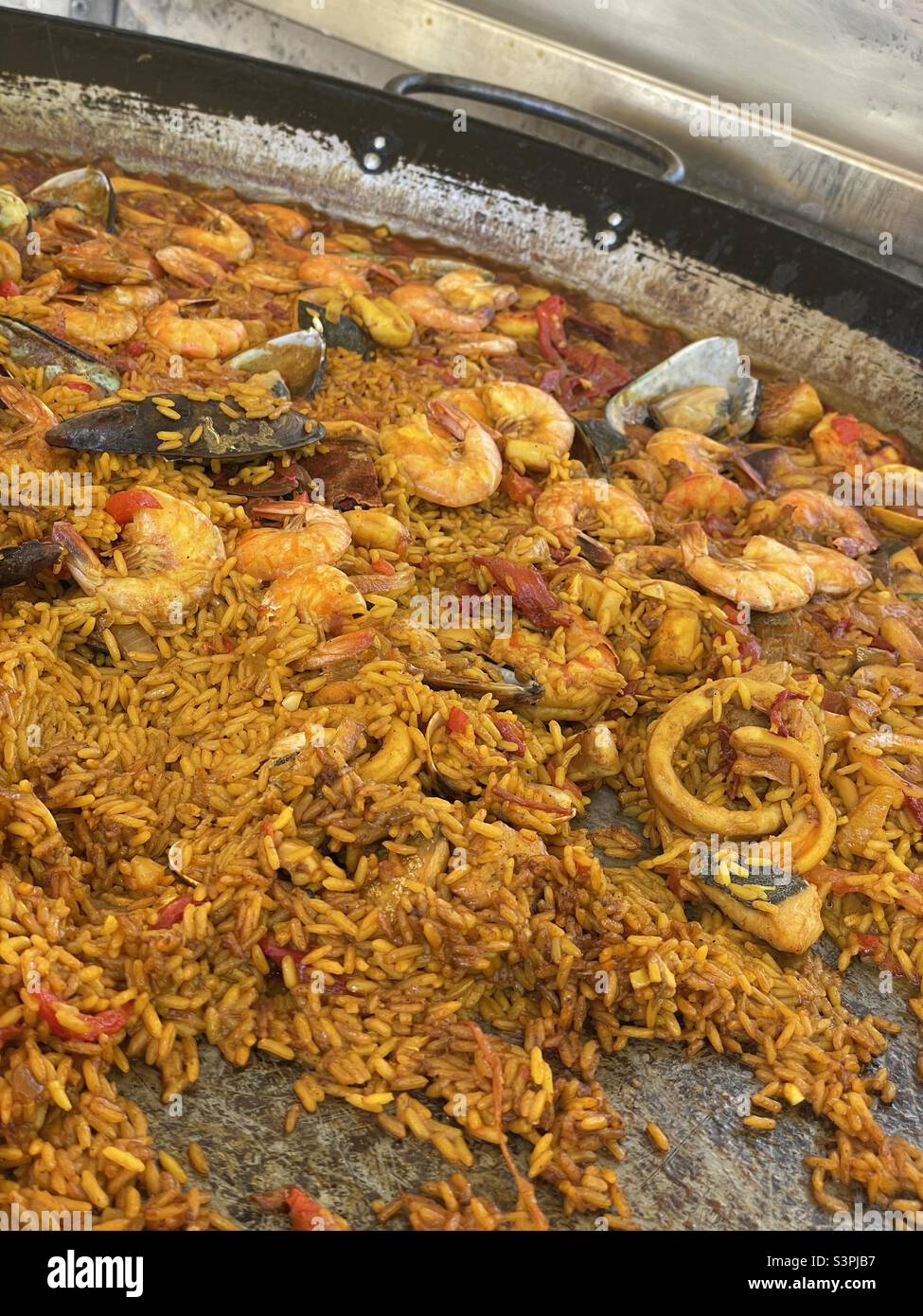Preparazione della paella Foto Stock