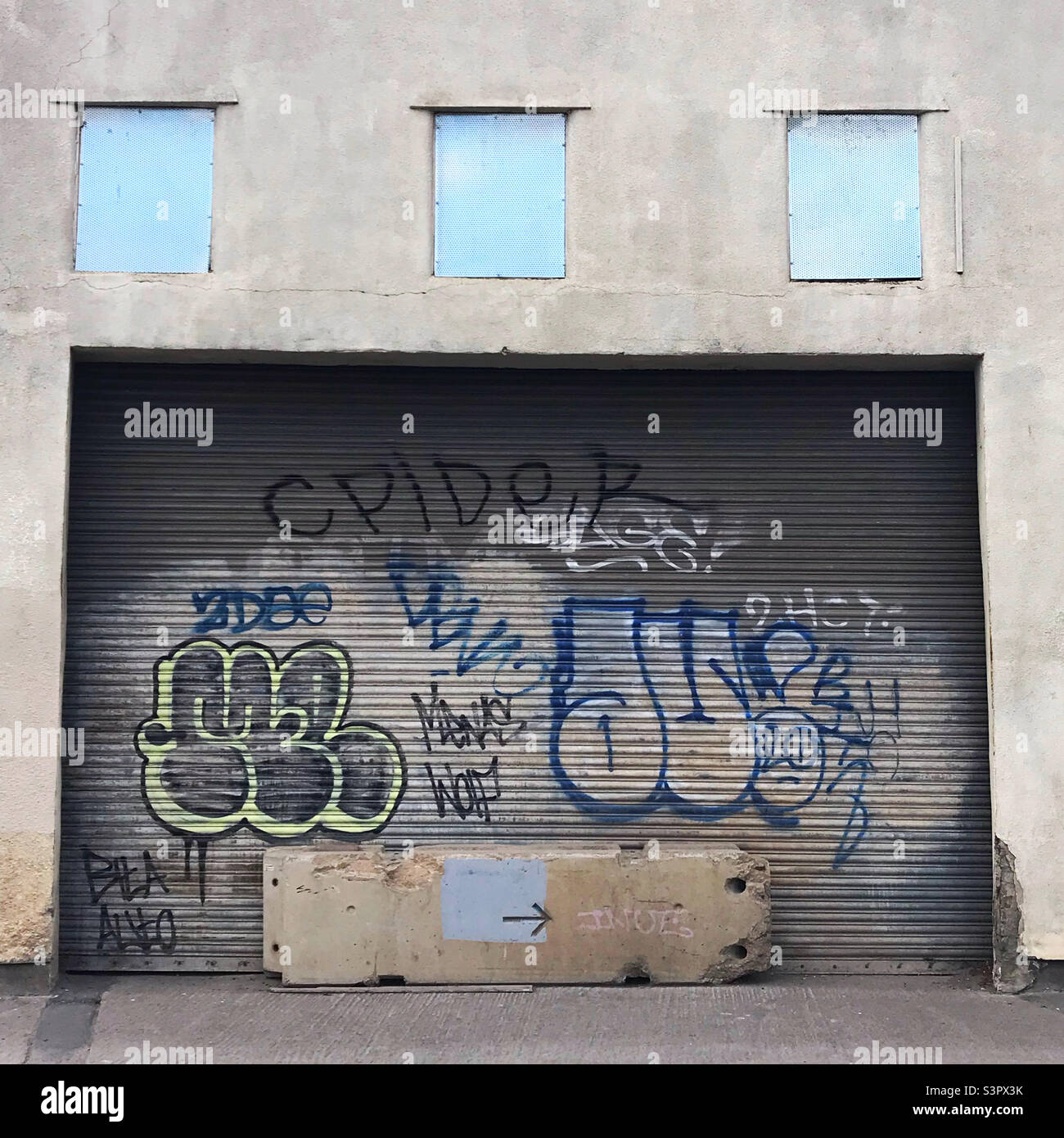 Un vecchio magazzino disutilizzato a Bristol Foto Stock