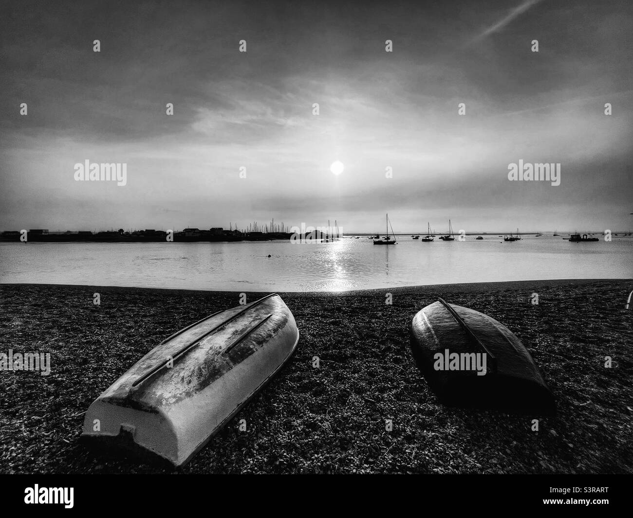 Fiume Deben Bawdsey Ferry Suffolk in Inghilterra - Immagine stock catturata con smartphone