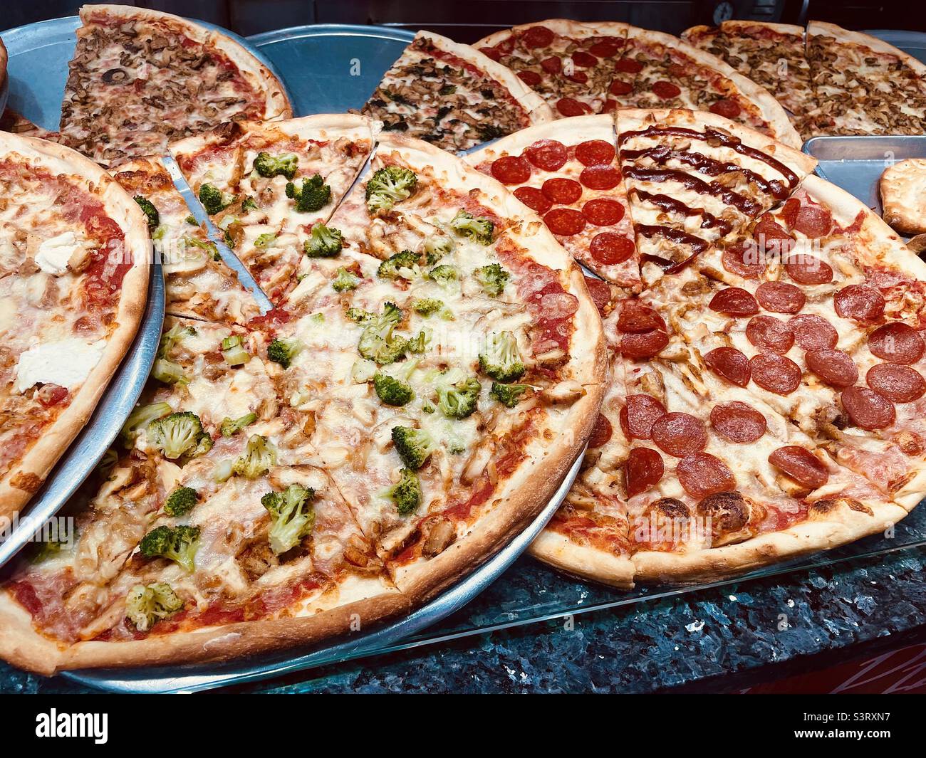 Varietà di pizze - Immagine stock catturata con smartphone