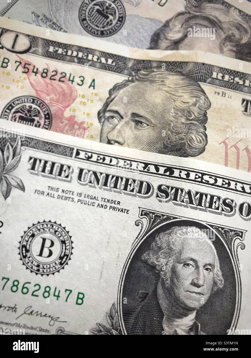 Banconote in dollari USA - Immagine stock catturata con smartphone