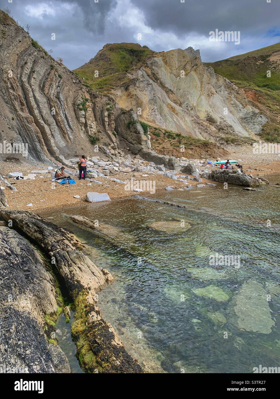 Formazioni rocciose sulla spiaggia di Man-o-war Dorset Foto Stock