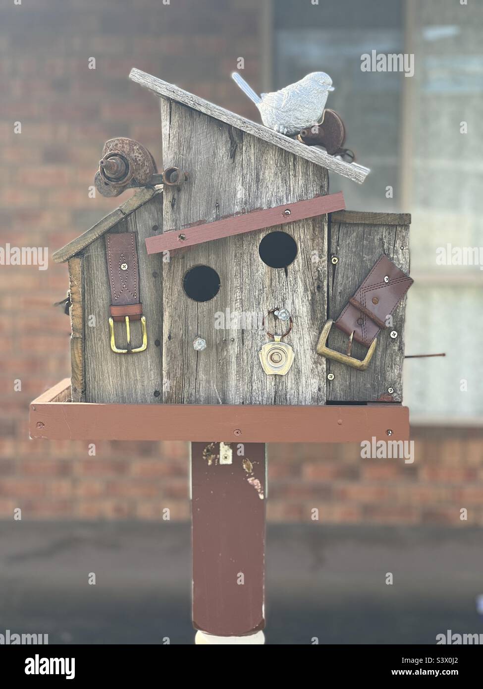 Casa degli uccelli - Immagine stock catturata con smartphone