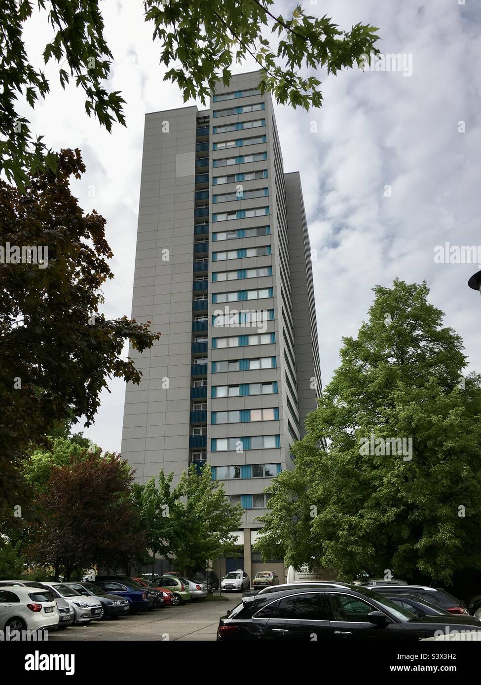 Moderno edificio di appartamenti, Fischerinsel, Berlino, Germania. Foto Stock