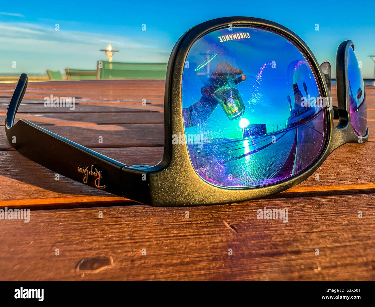 Divieto di raggi occhiali da sole al sole Foto Stock