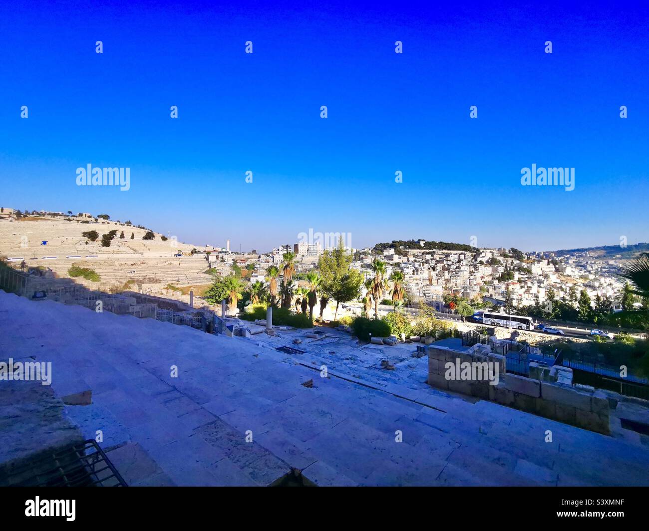 Scale di Hulda presso le mura meridionali del Monte del Tempio a Gerusalemme, Israele. - Immagine stock catturata con smartphone