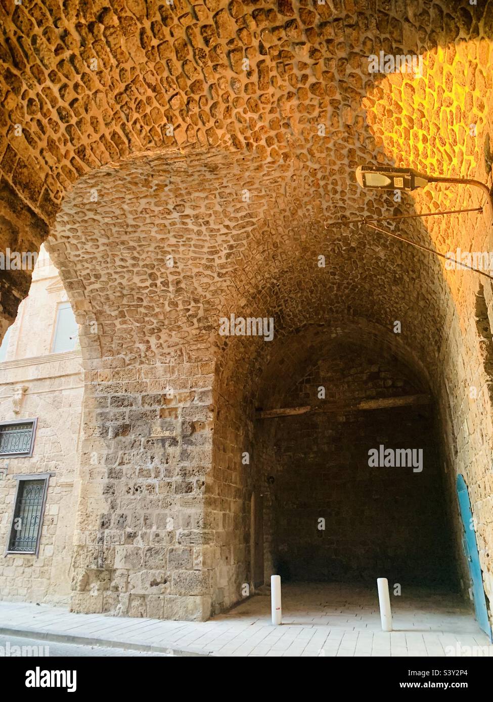 Splendidi edifici storici nella città vecchia di Acre, Israele. Foto Stock