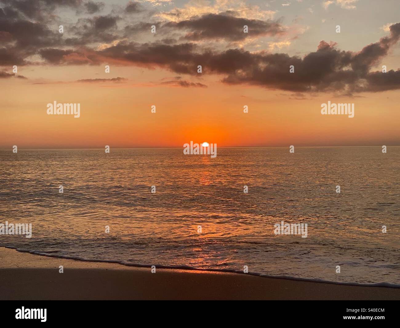 Tramonto sul Golfo del Messico a Napoli, Florida. Foto Stock