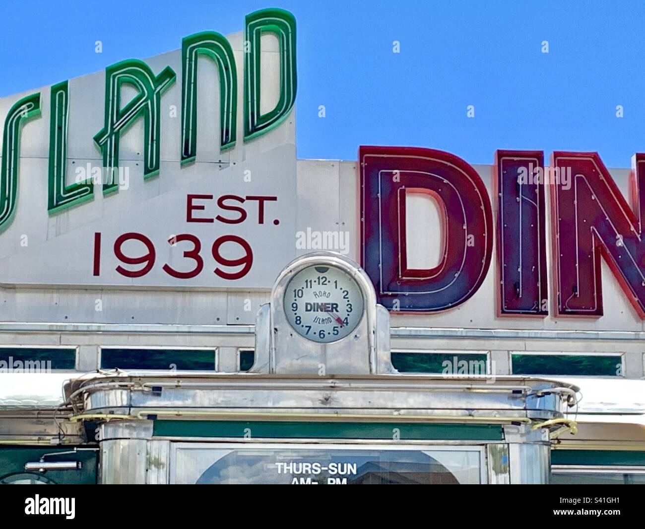 Il classico Road Island Diner, est nel 1939, in direzione est, si trasferì a Oakley, Utah, una tranquilla comunità rurale. Foto Stock