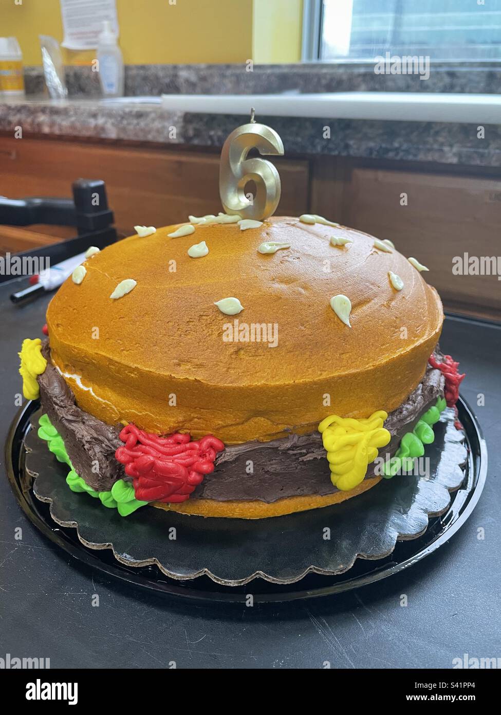 Hamburger torta di compleanno Foto Stock