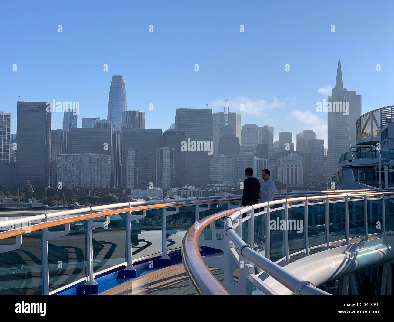 Ottobre 2022, sulla nave da crociera Royal Princess a San Francisco all'inizio di una crociera lungo la costa della California Foto Stock