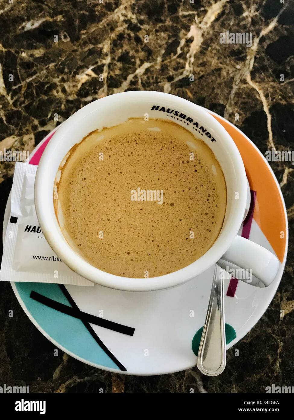 Una tazza di caffè Hausbrandt Foto Stock