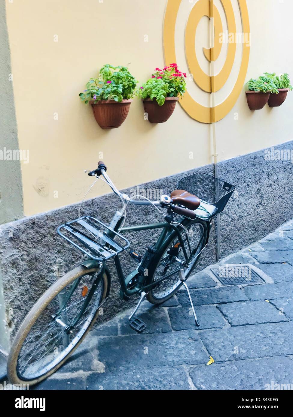 Moto d'epoca in strada, Italia Foto Stock