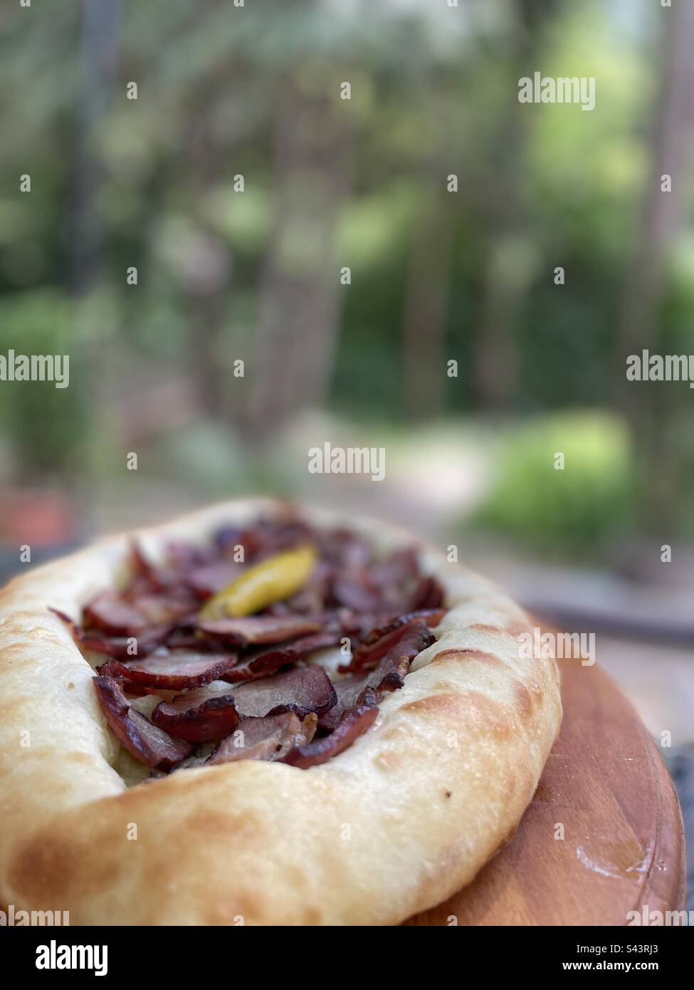 Pizza speziale immagini e fotografie stock ad alta risoluzione - Alamy Pizza speziale immagini e fotografie stock ad alta risoluzione - Alamy