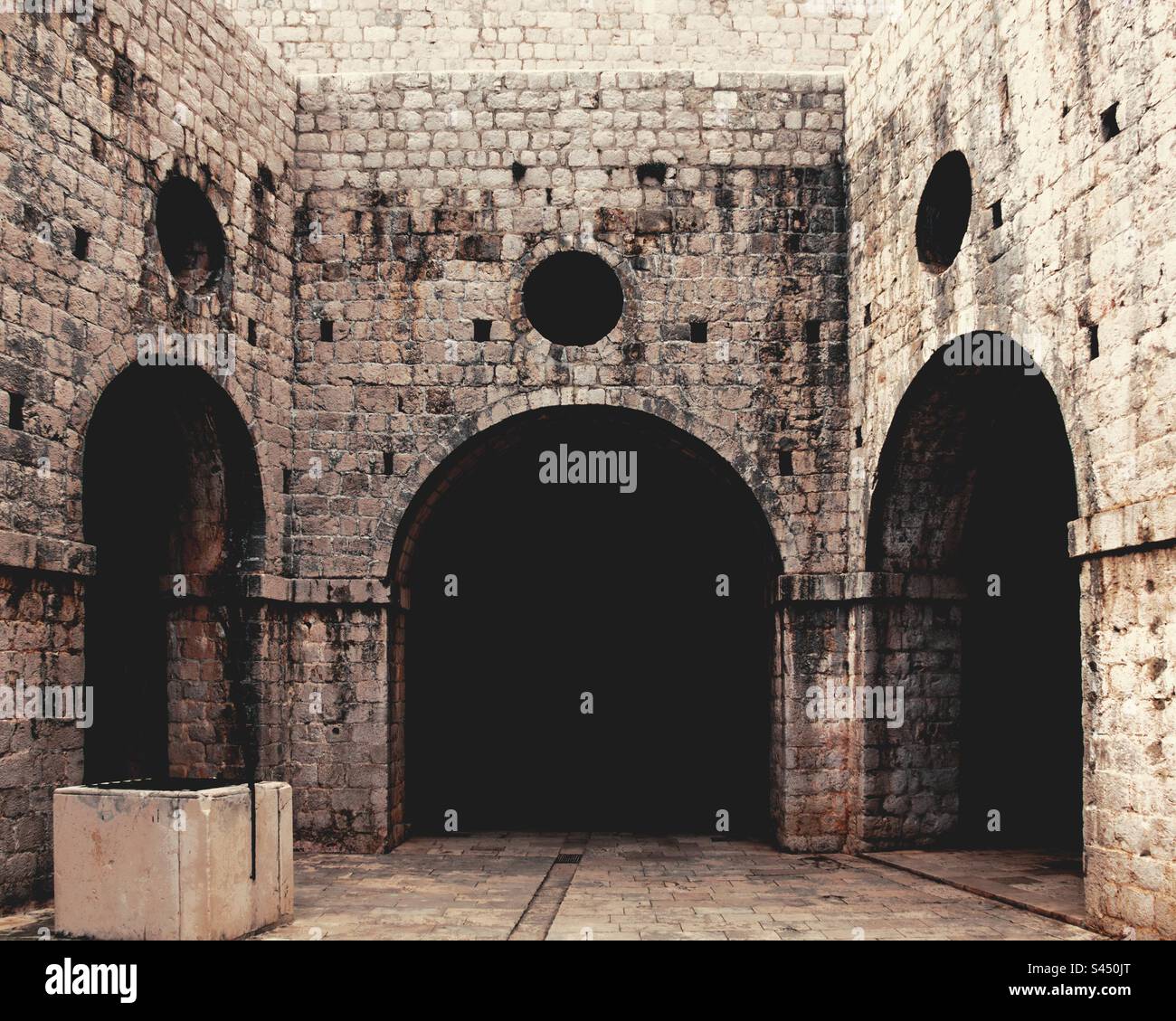 Sbarco del Re - Trono di Spade (Fort Lovrijenac) - Immagine stock catturata con smartphone