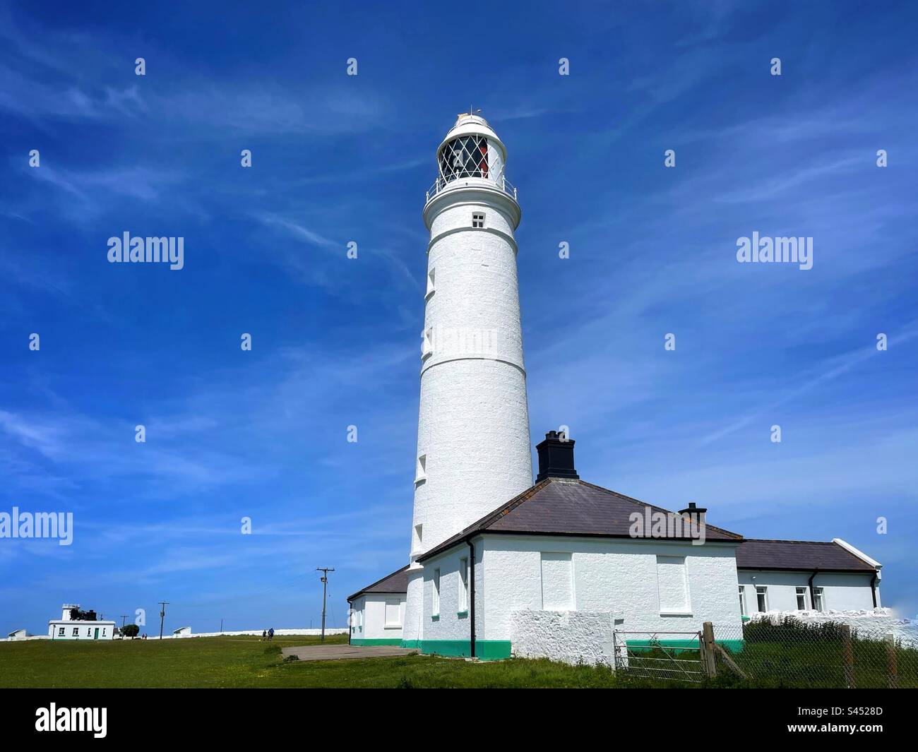 Faro di Nash Point, Marcross, Galles del Sud Foto Stock