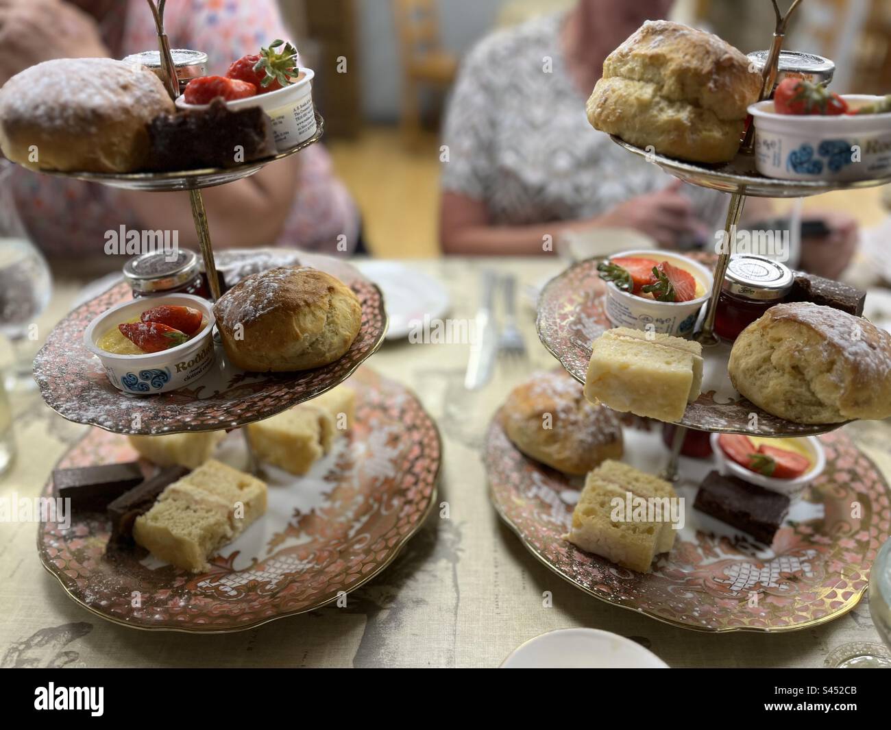 Tè pomeridiano. Bristol. - Immagine stock catturata con smartphone
