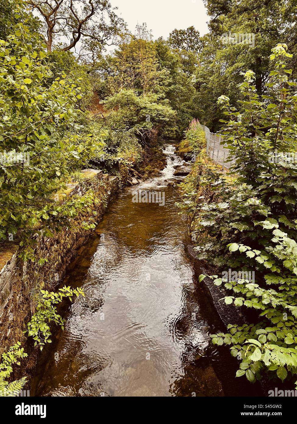 Vista sul fiume Rothay - Immagine stock catturata con smartphone