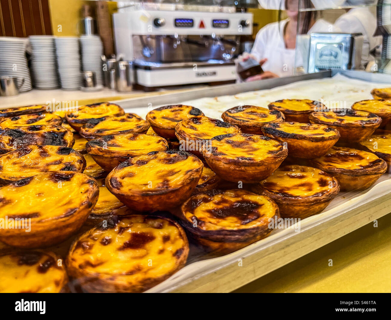 Pastel de nata di Lisbona in vendita Foto Stock
