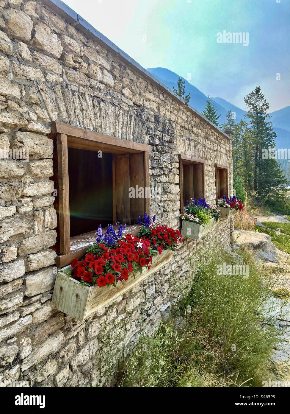 Fairmont Hot Springs Old Bathhouse. - Immagine stock catturata con smartphone