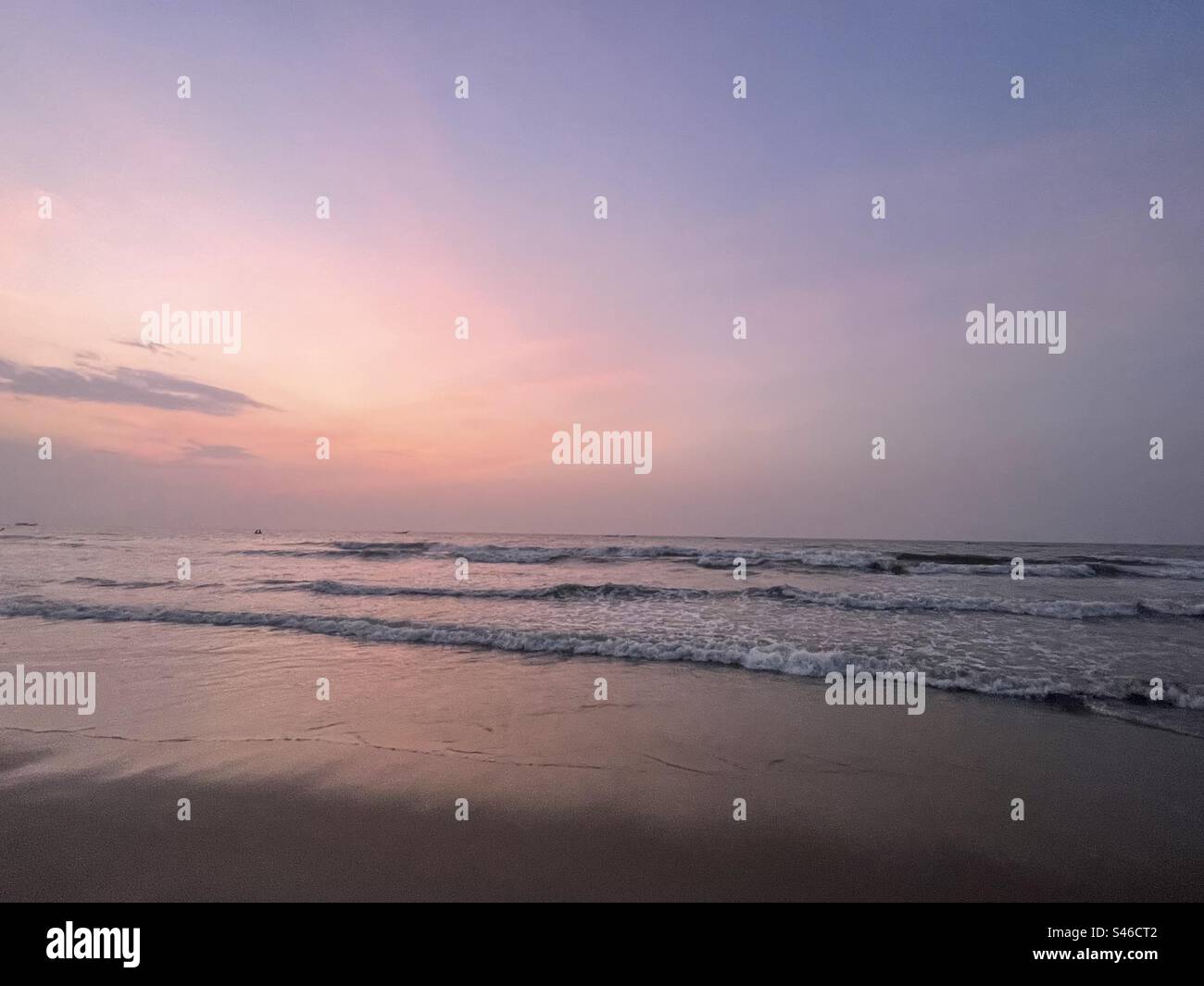 Serenity Beach Pondicherry🤳 Foto Stock