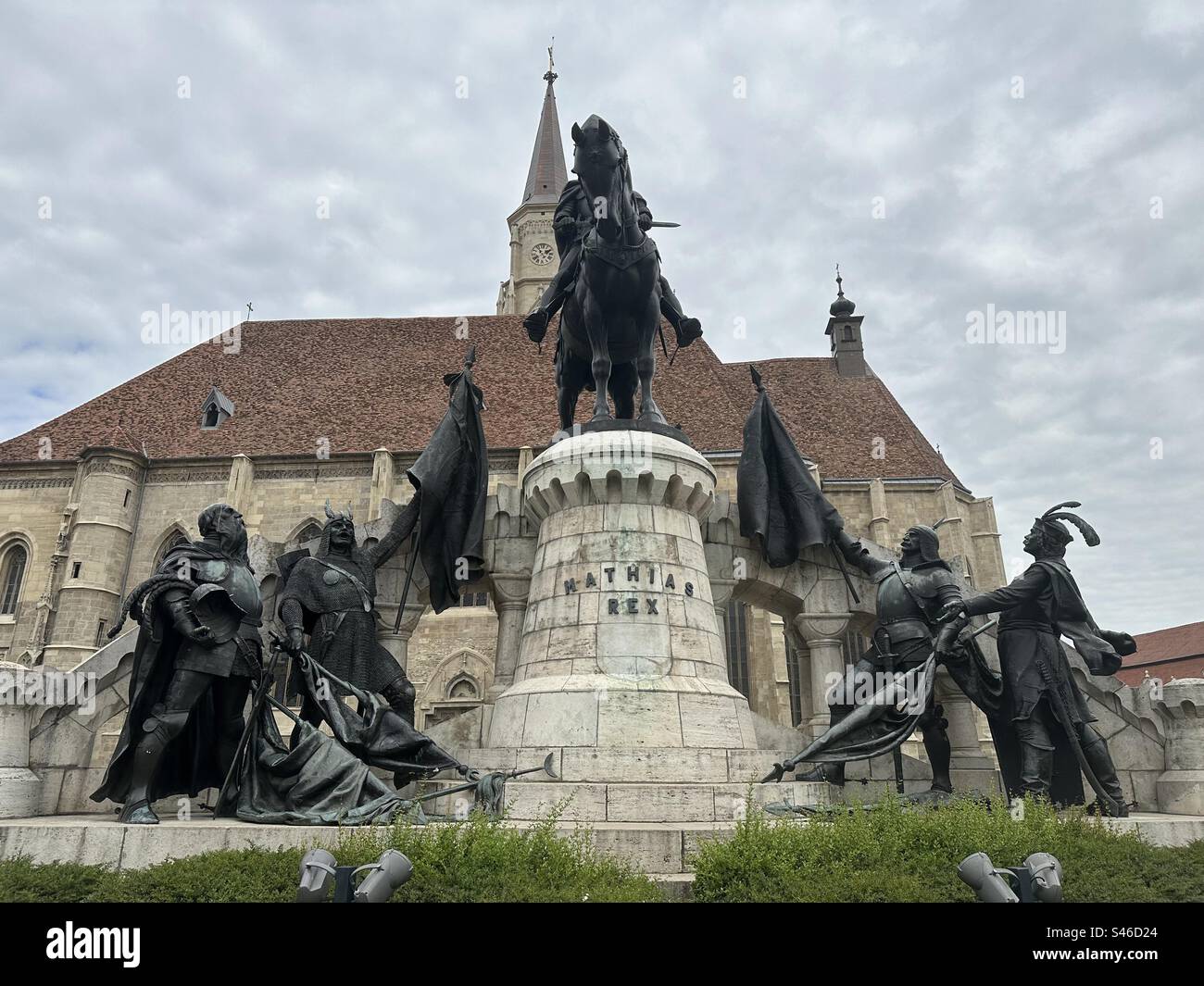 Monumento a Mattia Corvino, città di Cluj Napoca, piazza Unirii, Transilvania, Romania Foto Stock