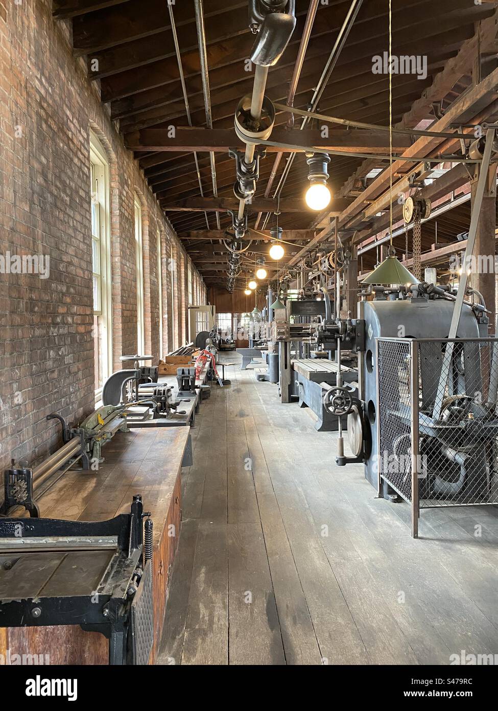 Vecchie attrezzature per la lavorazione dei metalli presso il museo Henry Ford Foto Stock