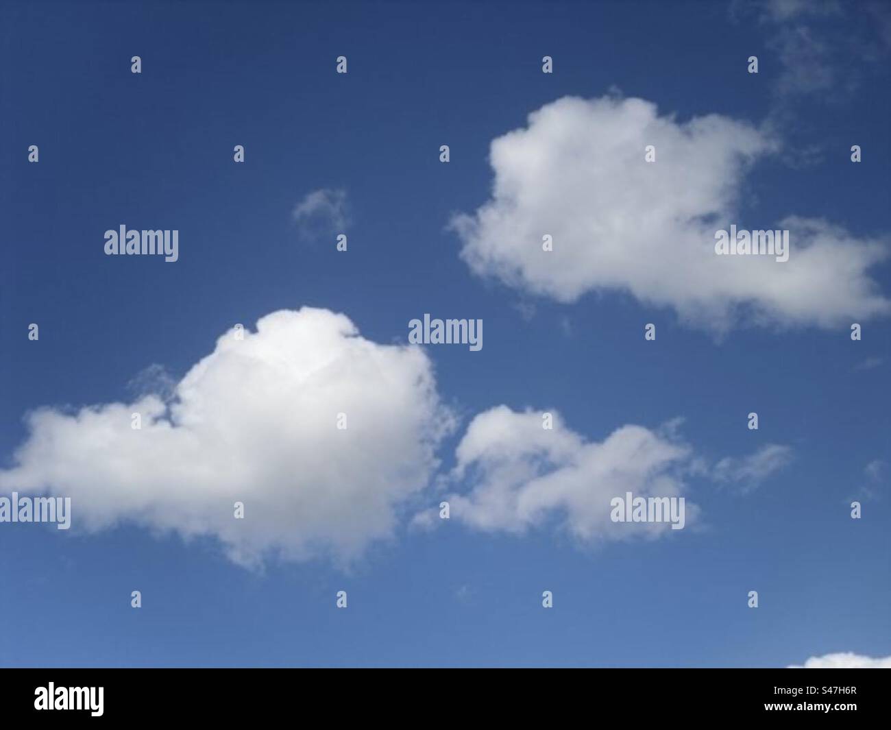 Nuvole nel cielo - Immagine stock catturata con smartphone