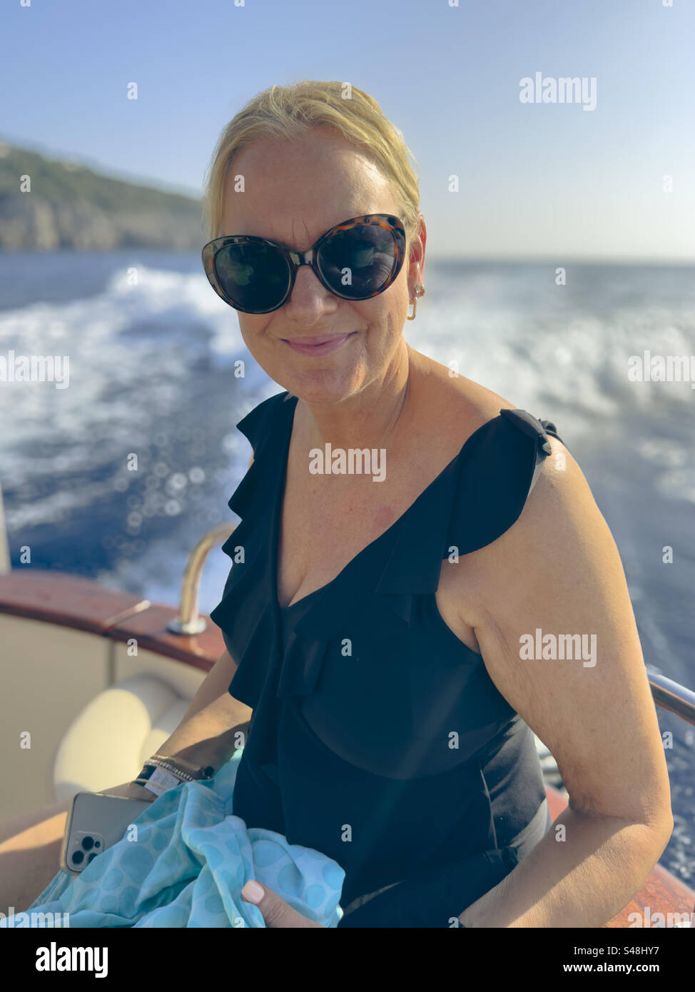 Gita in barca a Capri - Immagine stock catturata con smartphone