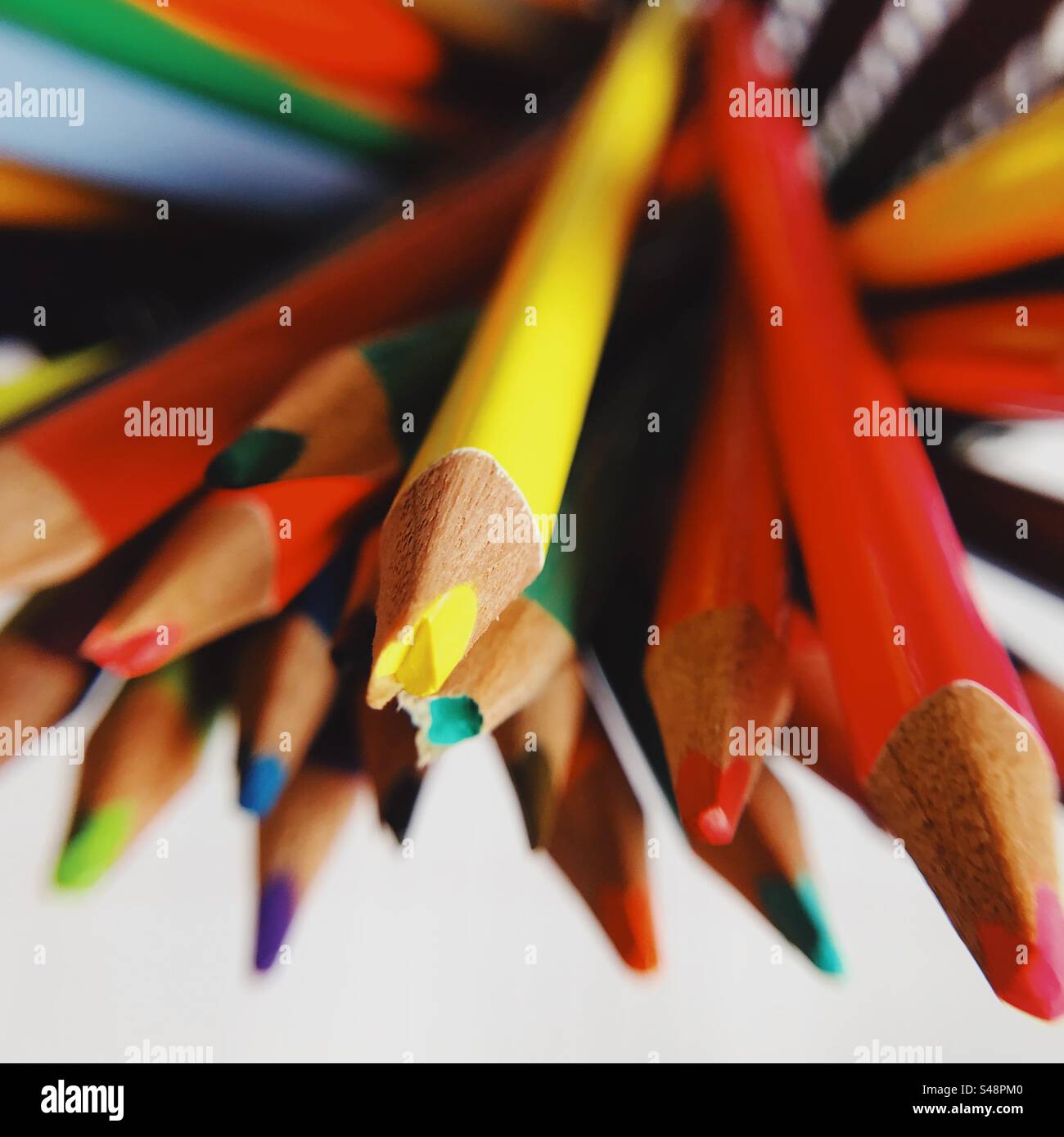 Matite colorate per bambini Foto Stock