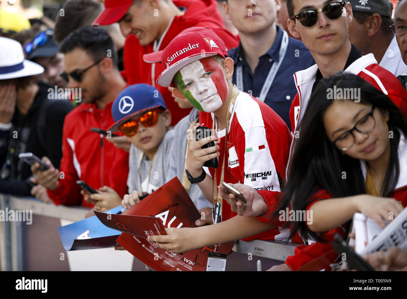Melbourne, Australia. 16 Mar, 2019. Motorsports: FIA Formula One World Championship 2019, il Gran Premio d'Australia, ventole | Utilizzo di credito in tutto il mondo: dpa/Alamy Live News Foto Stock