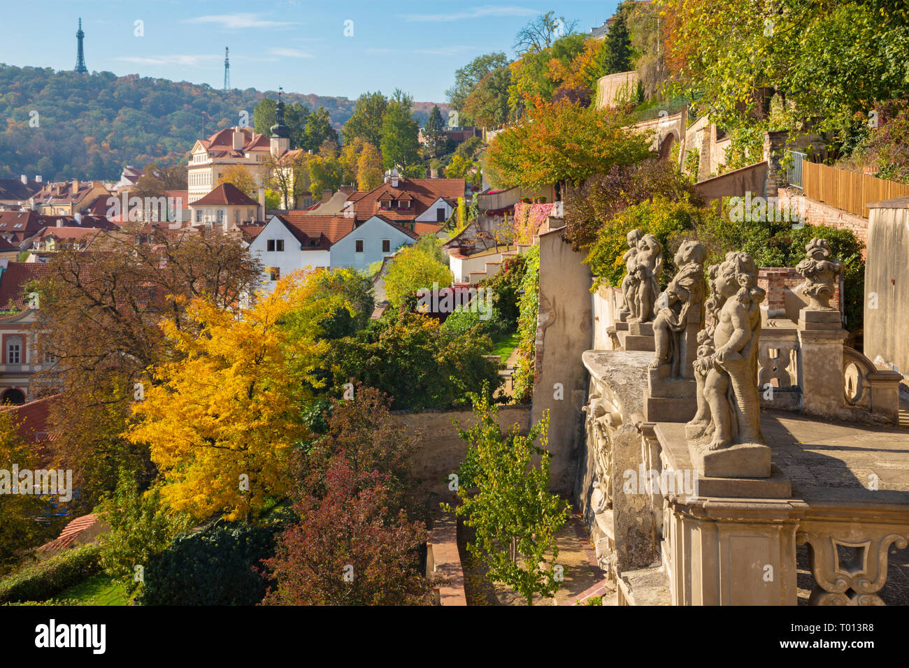 Praga - Il Giardino Ledeburska sotto il castello. Foto Stock