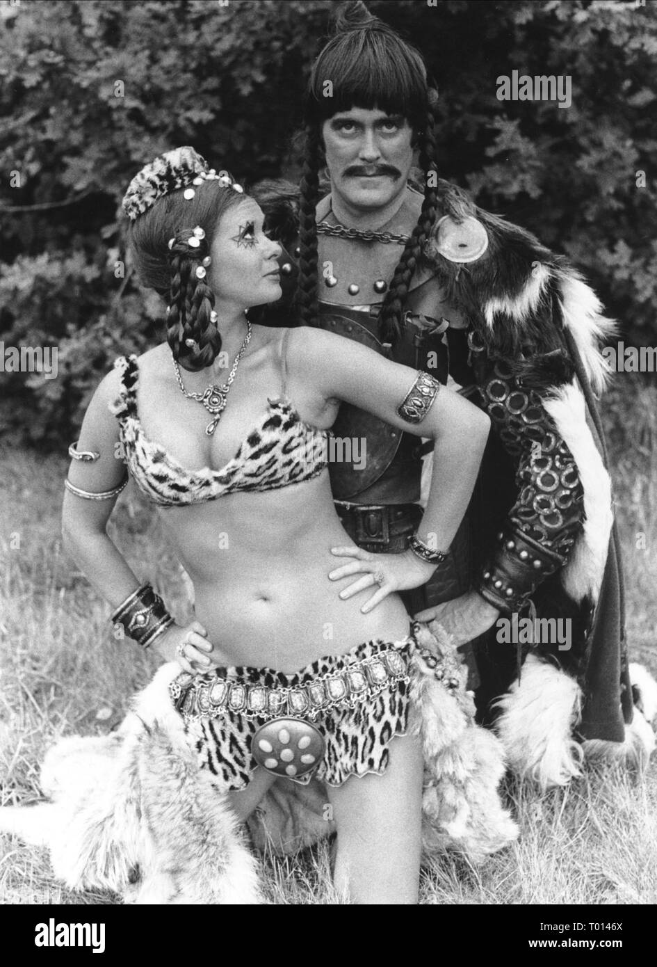 CAROL CLEVELAND, John Cleese, Monty Python's Flying Circus, 1969 Foto Stock