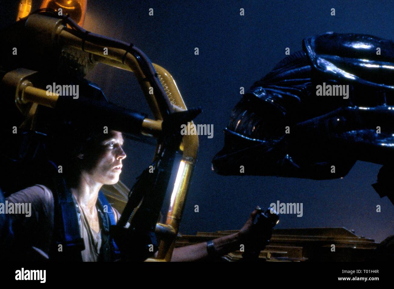 SIGOURNEY WEAVER, Alien, alieni, 1986 Foto Stock