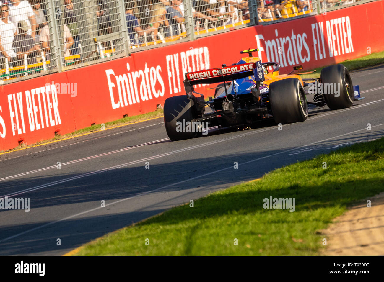 Melbourne, Australia. Il 17 marzo 2019. Daniel Ricciardo 3 guida per il Team Renault F1 durante il periodo della Formula 1 Rolex Australian Grand Prix 2019 all'Albert Park Lake, Australia il 17 marzo 2019. Credito: Dave Hewison sport/Alamy Live News Foto Stock