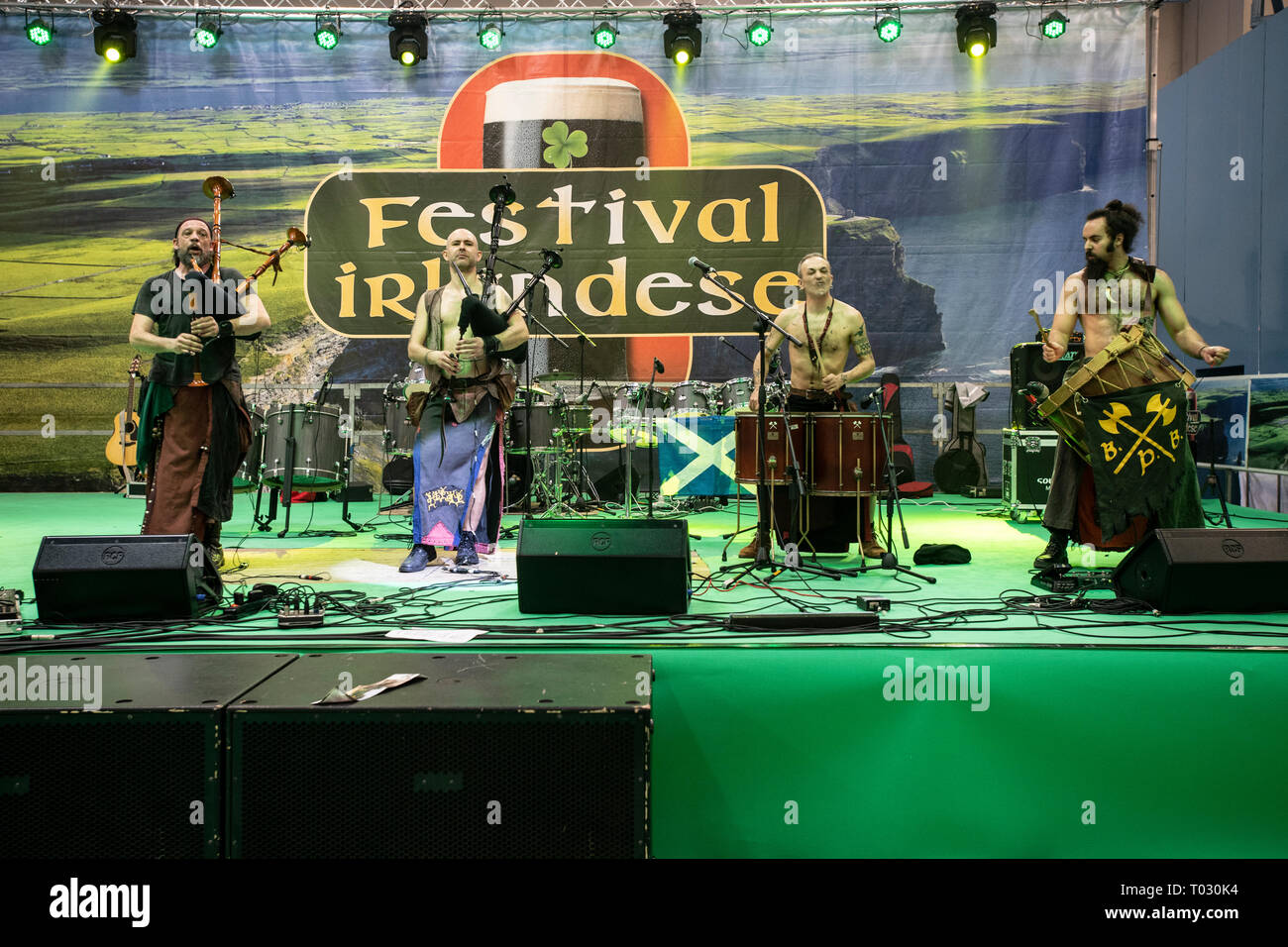 Festival irlandese - musicista Credito: Davvero Facile Star/Alamy Live News Foto Stock