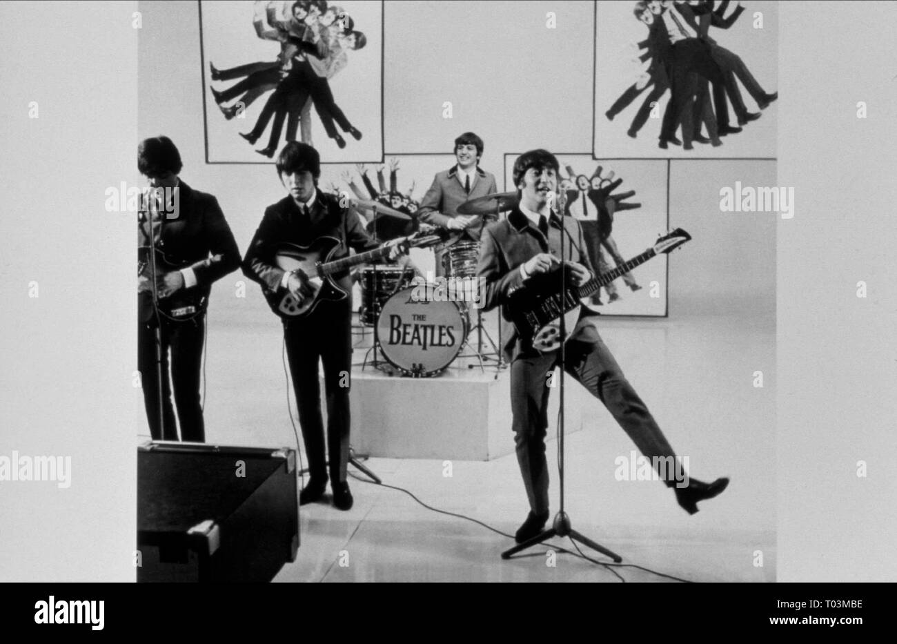 RINGO STARR, George Harrison John Lennon, PAUL MCCARTNEY, una dura giornata di notte, 1964 Foto Stock
