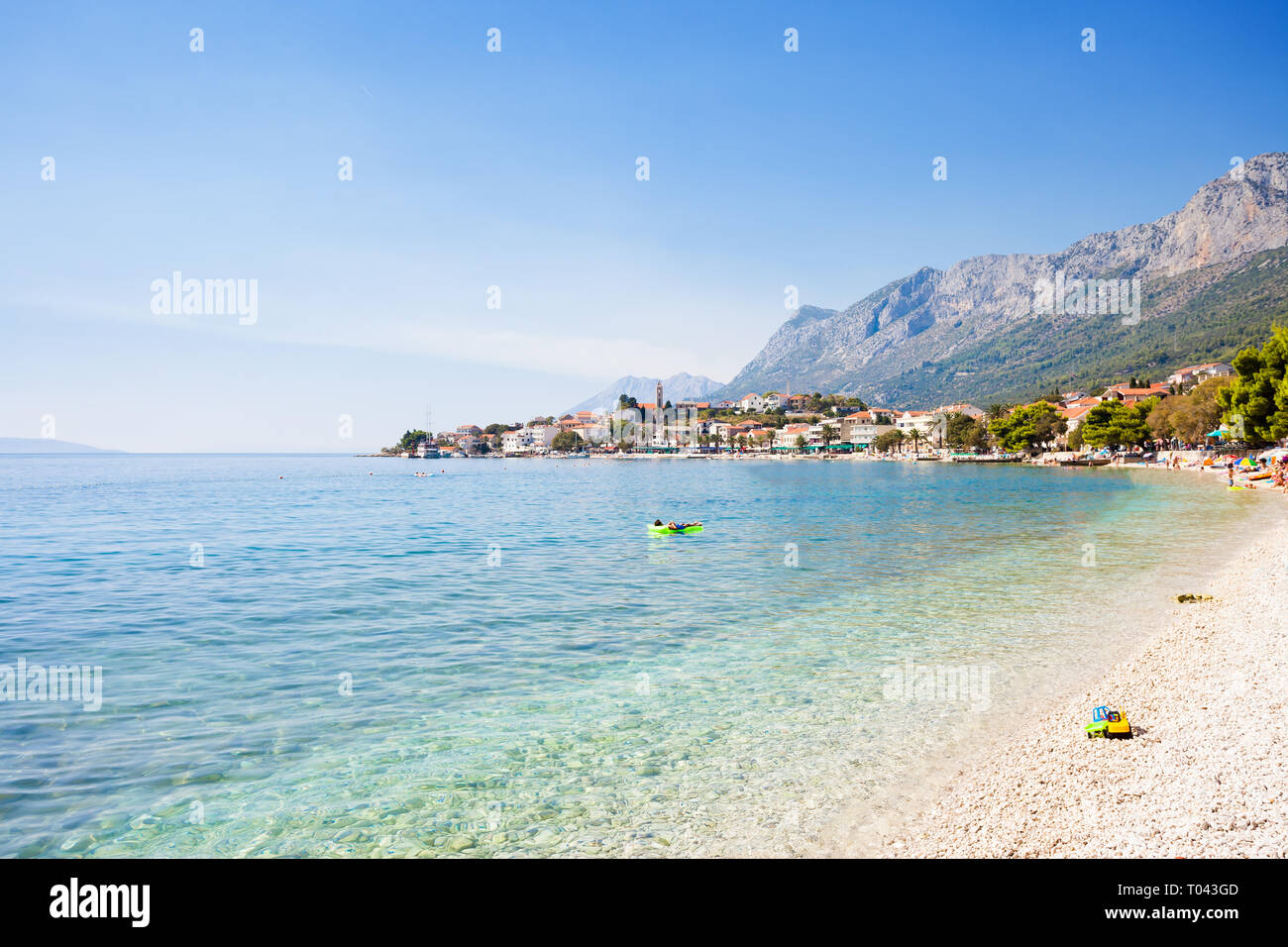 Gradac, Dalmazia, Croazia, Europa - Panoramica attraverso la splendida baia di Gradac Foto Stock