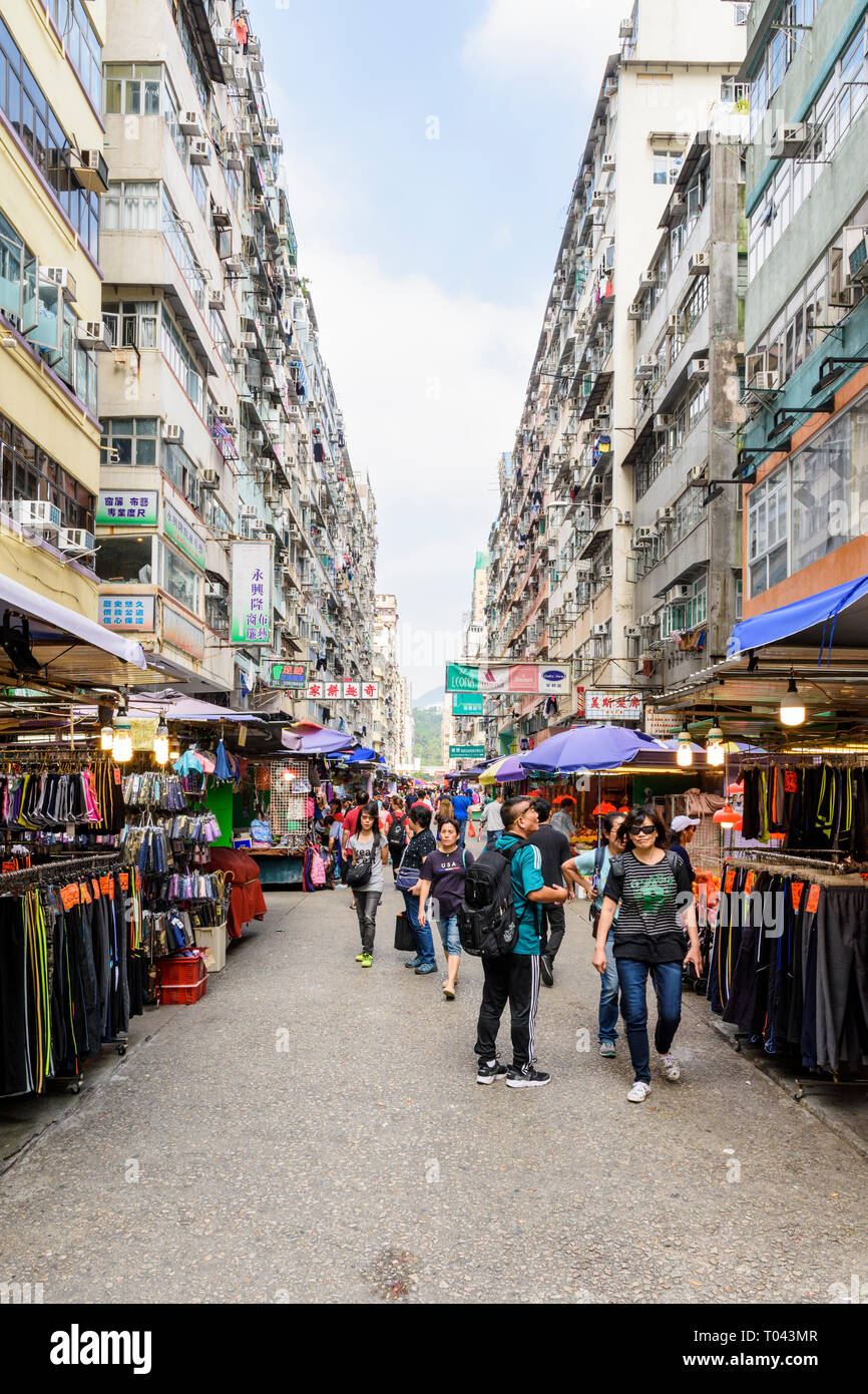Fa Yuen Street Market in ambiente urbano Mongkok, Hong Kong Foto Stock