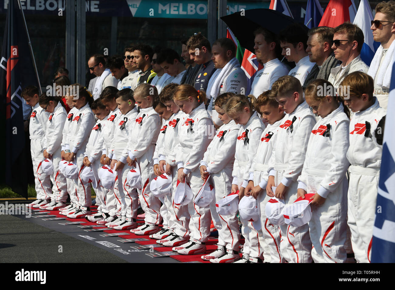 © Foto4 / LaPresse 17/03/2019 Melbourne, Australia Sport Gran premio di Formula Uno Australia 2019 nel pic: tutti i driver prima di iniziare nel silenzio in onore di Charlie Whiting (GBR), direttore di gara e la Fia Safety Delegate Foto Stock