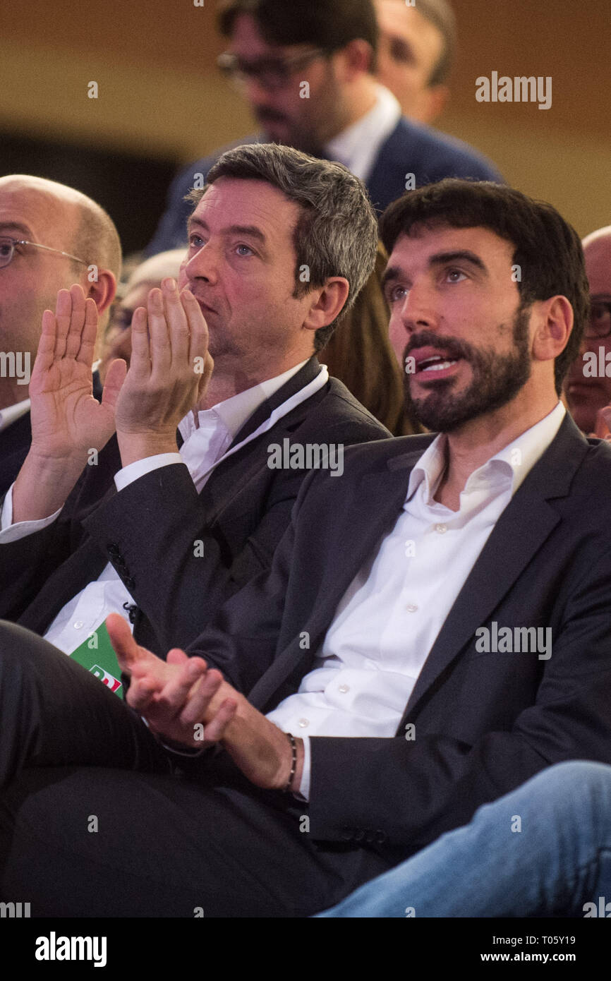 Foto di Valerio Portelli/LaPresse 17-03-2019 Roma, Italia Assemblea Nazionale PD Italiano Nella Foto: Andrea Orlando, Maurizio Martina Foto Valerio Portelli/LaPresse 17 marzo 2019 Roma, Italia PD Assemblea nazionale della politica nel pic: Andrea Orlando, Maurizio Martina Foto Stock