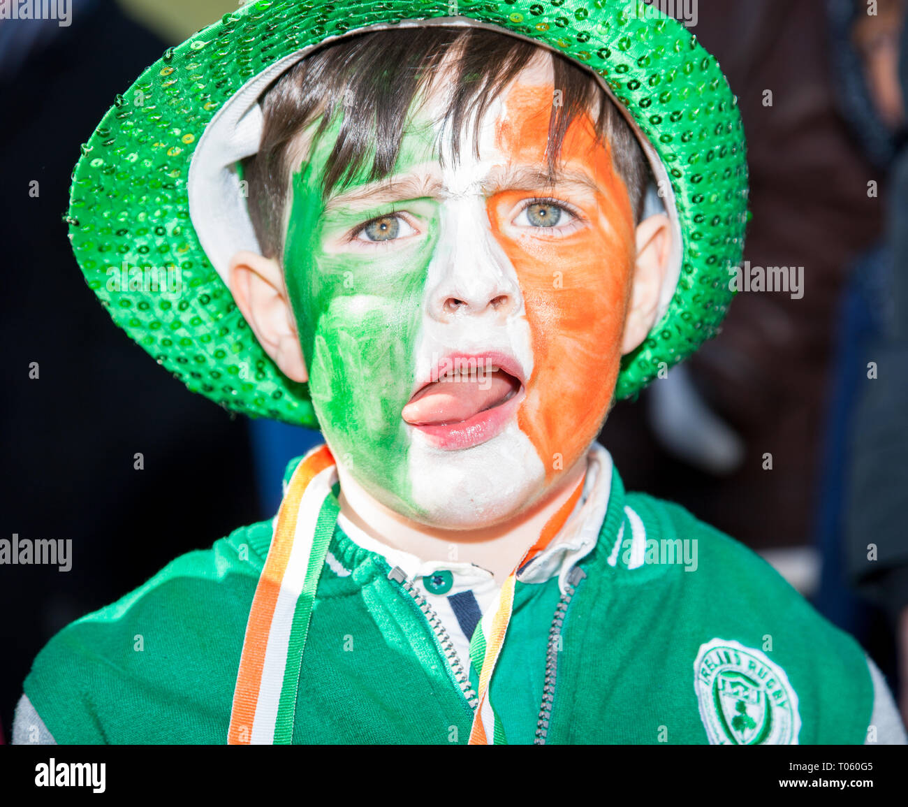 Carrigaline, Cork, Irlanda. Il 17 marzo 2019. Oscar Sheehan da Monkstown presso la festa di San Patrizio parata in Carrigaline Co. Cork, Irlanda. Credito: David Creedon/Alamy Live News Foto Stock