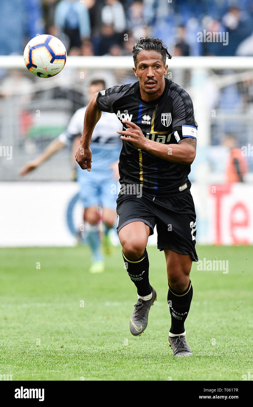 Roma, Italia. Xvii Mar, 2019. Bruno Alves di Parma durante la Serie A nella partita tra Lazio e Parma Calcio 1913 presso lo Stadio Olimpico di Roma, Italia il 17 marzo 2019. Foto di Giuseppe mafia. Credit: UK Sports Pics Ltd/Alamy Live News Foto Stock