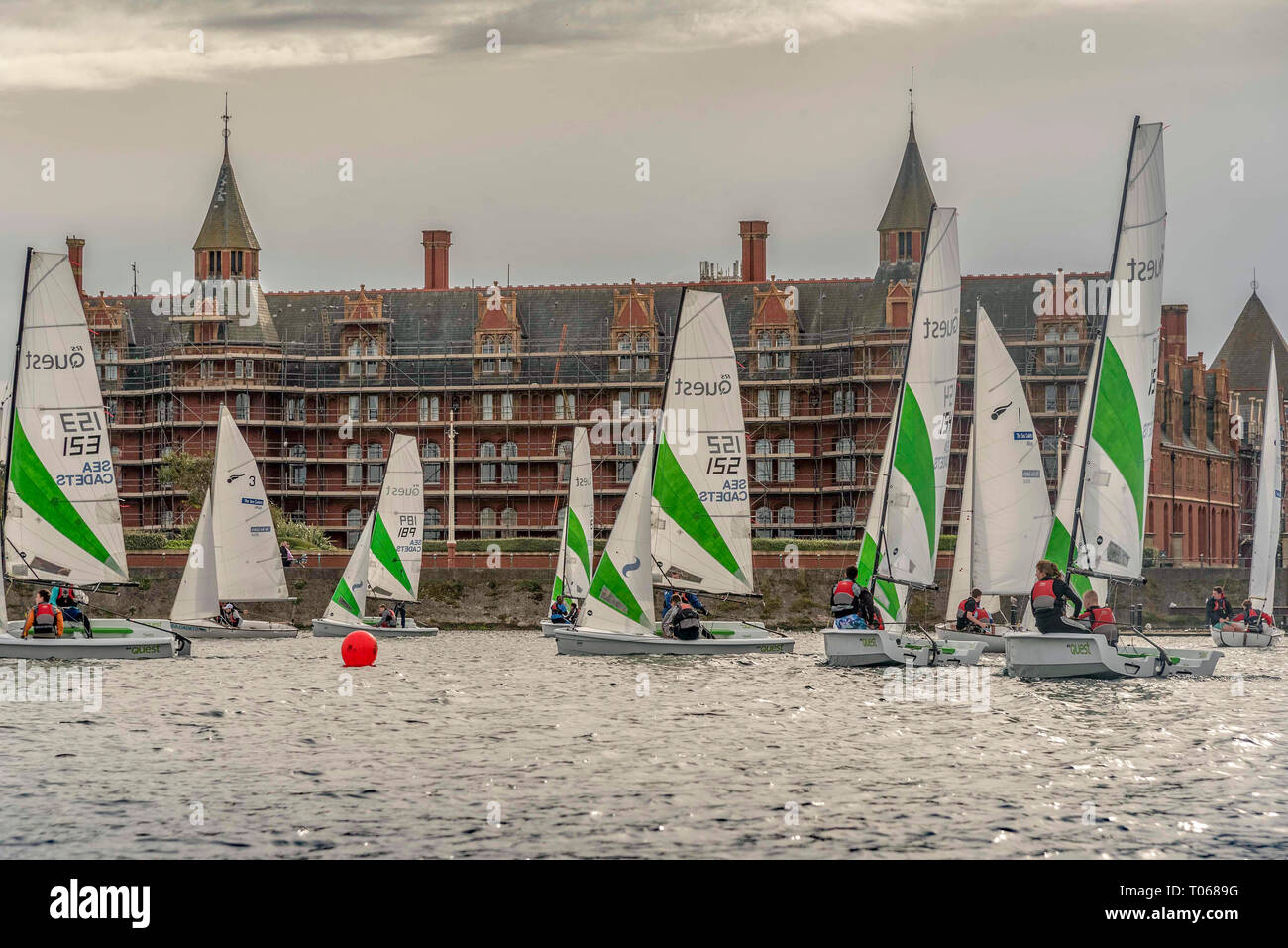 Dinghys sul lago marino a Southport Foto Stock